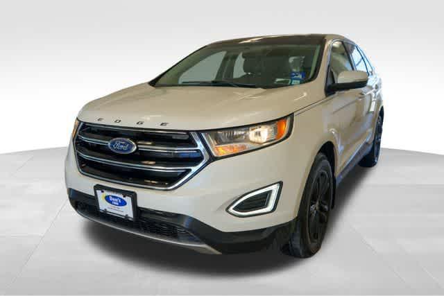 2016 Ford Edge