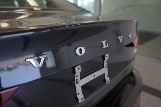 Photo of 2022 Black Stone Volvo S60