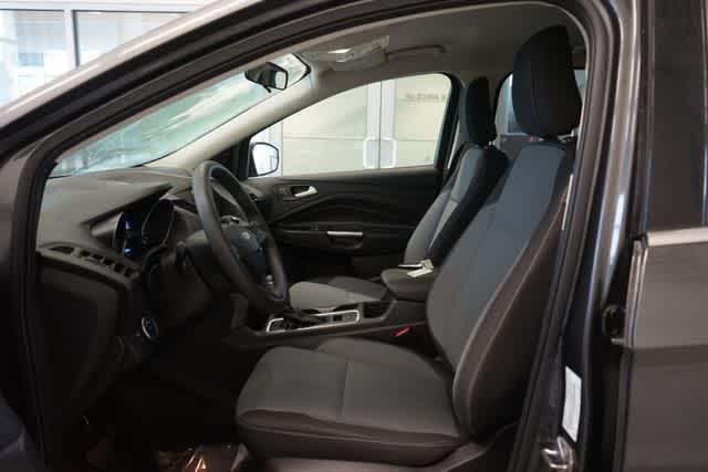 Photo of 2019 MAGNETIC METALLIC Ford Escape