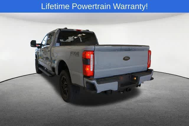 Photo of 2025 Glacier Gray Metallic Tri-Coat Ford F-350