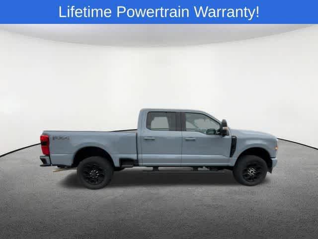 Photo of 2025 Glacier Gray Metallic Tri-Coat Ford F-350