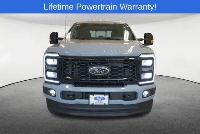 Photo of 2025 Glacier Gray Metallic Tri-Coat Ford F-350