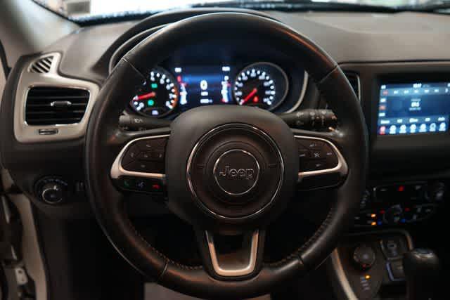 Photo of 2021 White Clearcoat Jeep Compass