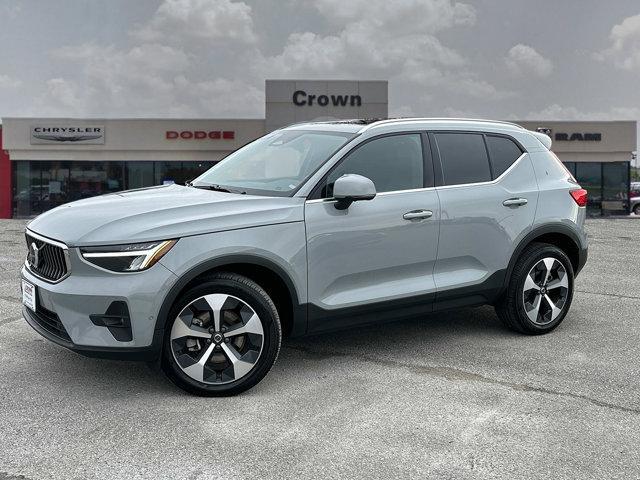 2024 Volvo XC40