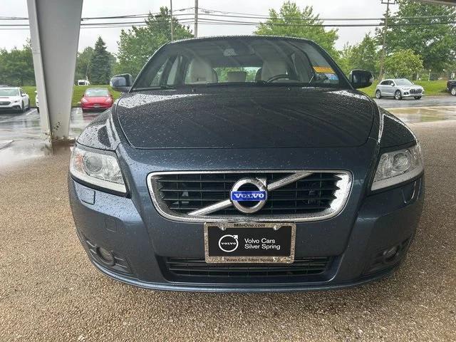 2011 Volvo V50
