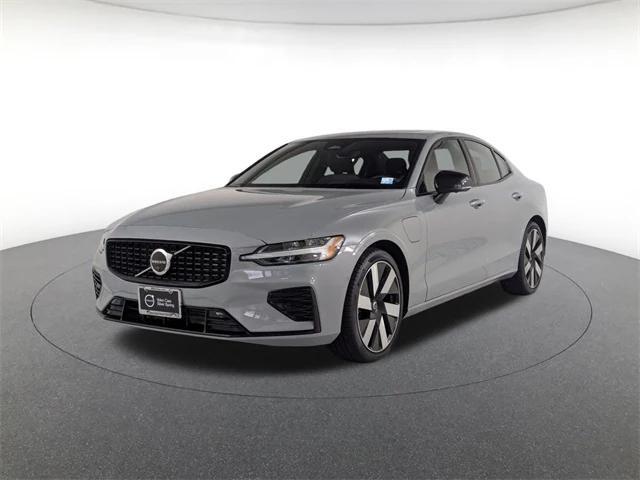 2024 Volvo S60 Recharge Plug-in Hybrid