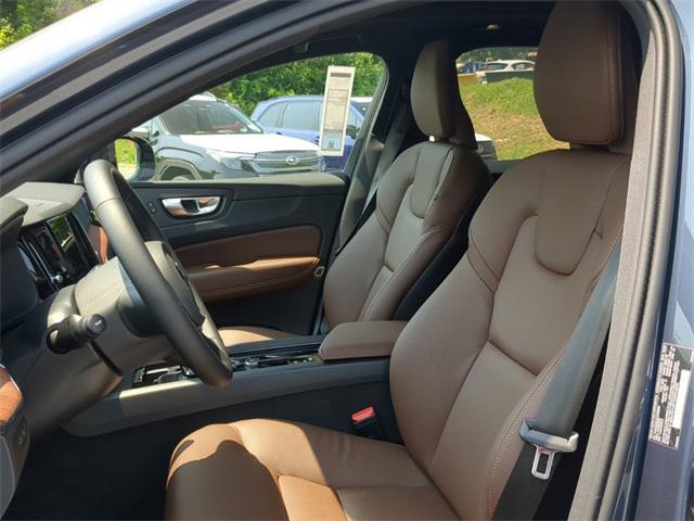 Photo of 2025 Denim Blue Metallic Volvo XC60 Plug-In Hybrid
