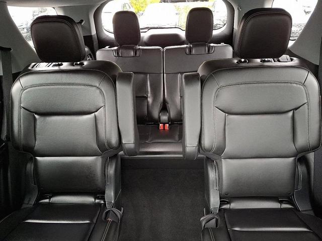 Photo of 2023 Agate Black Metallic - UM Ford Explorer