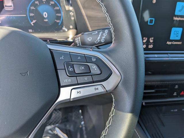 Photo of 2025 Silver Mist Metallic Volkswagen Atlas
