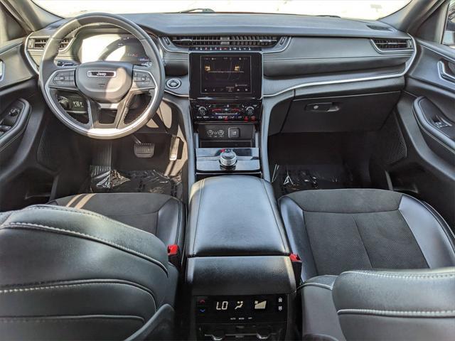 Photo of 2023 Velvet Red Pearlcoat Jeep Grand Cherokee L
