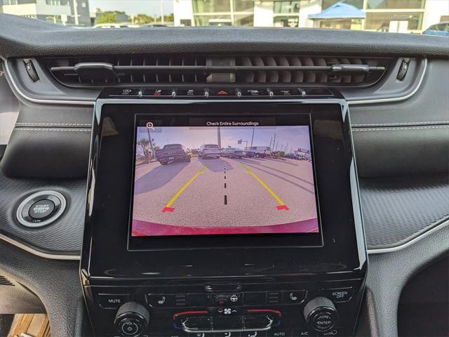 Photo of 2023 Velvet Red Pearlcoat Jeep Grand Cherokee L