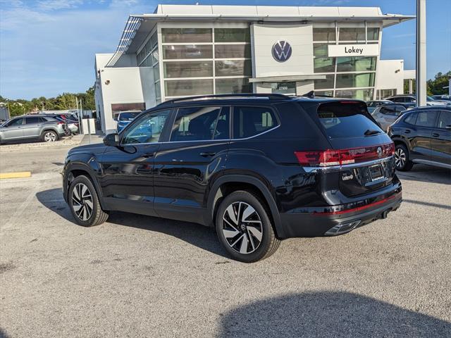 Photo of 2024 Deep Black Pearl Volkswagen Atlas