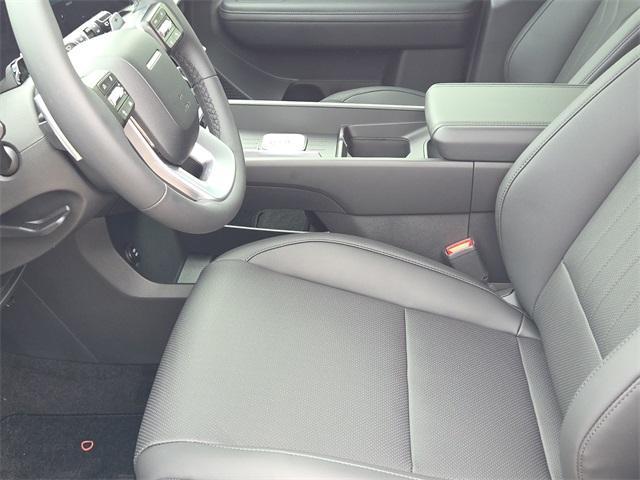 Photo of 2026 White Hyundai SANTA FE HEV