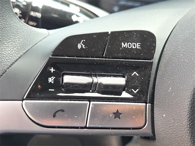 Photo of 2024 Gray Hyundai ELANTRA