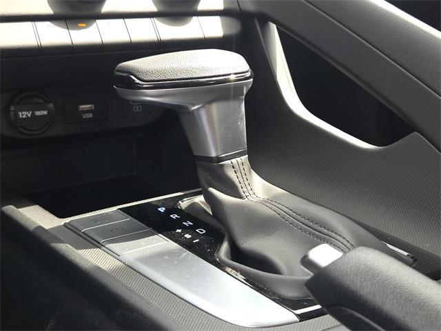 Photo of 2024 Gray Hyundai ELANTRA