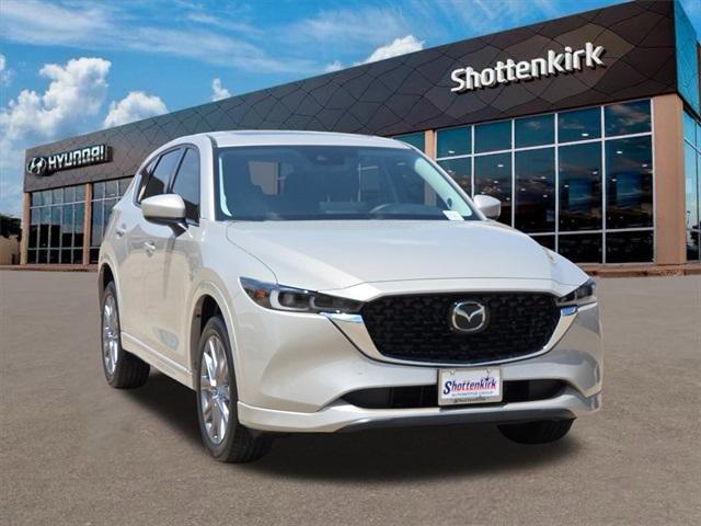 Photo of 2024 Platinum Quartz Metallic Mazda CX-5