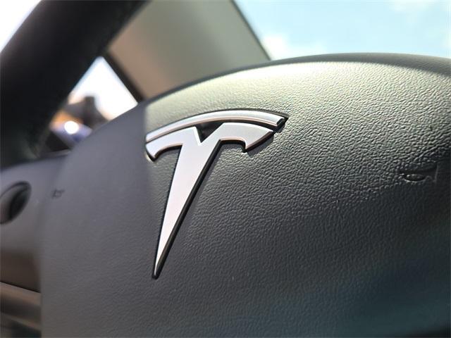 Photo of 2022  Tesla Model Y