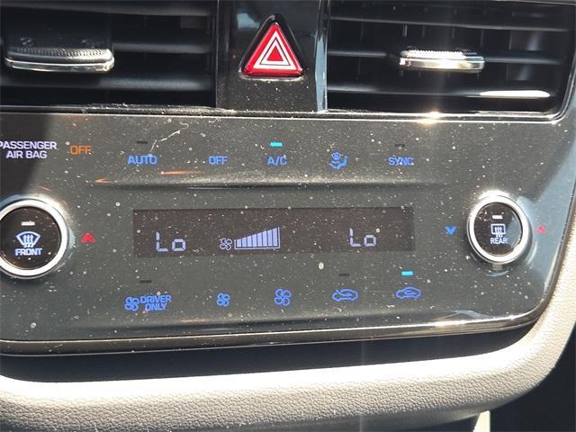Photo of 2020 Stellar Silver Hyundai IONIQ Hybrid