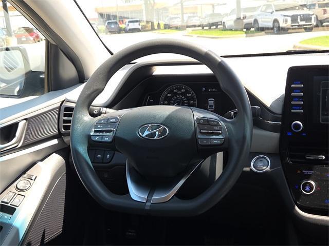 Photo of 2020 Stellar Silver Hyundai IONIQ Hybrid