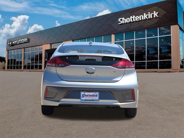 Photo of 2020 Stellar Silver Hyundai IONIQ Hybrid