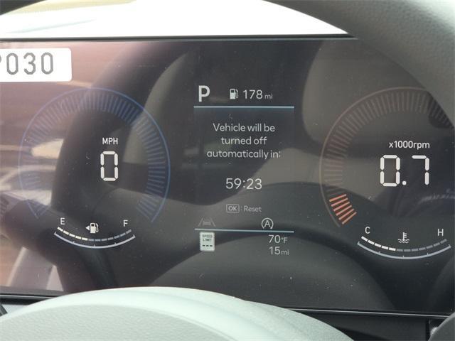 Photo of 2025 White Hyundai SONATA