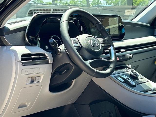 Photo of 2025 Abyss Black Pearl Hyundai PALISADE