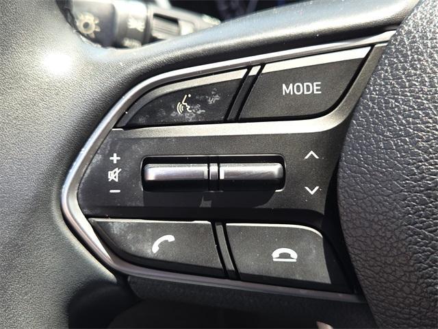Photo of 2019 Quartz White Hyundai SANTA FE