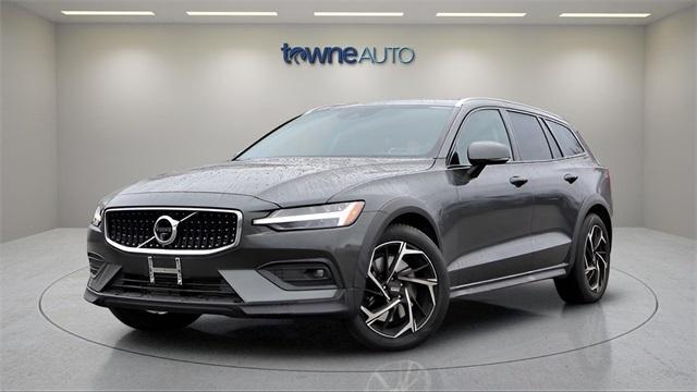 2021 Volvo V60 Cross Country