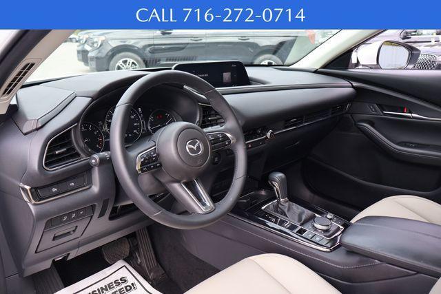 Photo of 2025 Snowflake White Pearl Mica Mazda CX-30