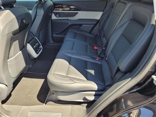 Photo of 2025 Infinite Black Metallic Clearcoat Lincoln Nautilus
