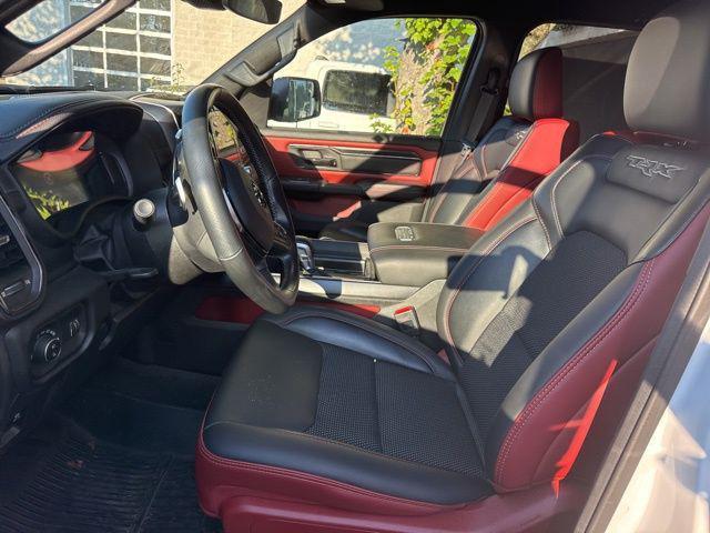 Photo of 2023 Bright White Clearcoat RAM 1500