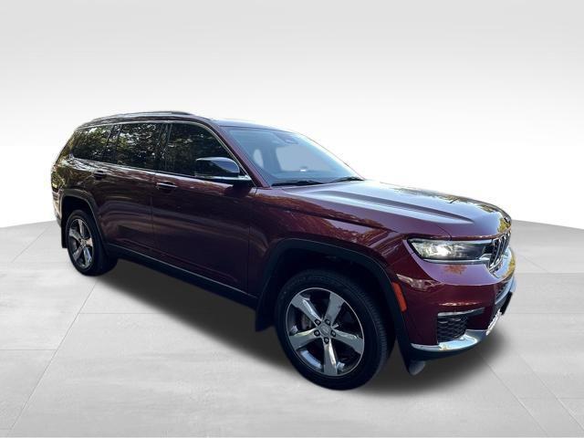 Photo of 2021 Velvet Red Pearlcoat Jeep Grand Cherokee L