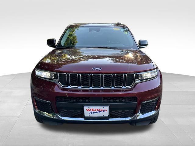 Photo of 2021 Velvet Red Pearlcoat Jeep Grand Cherokee L