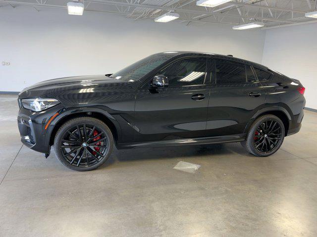 Photo of 2022 Black Sapphire Metallic BMW X6