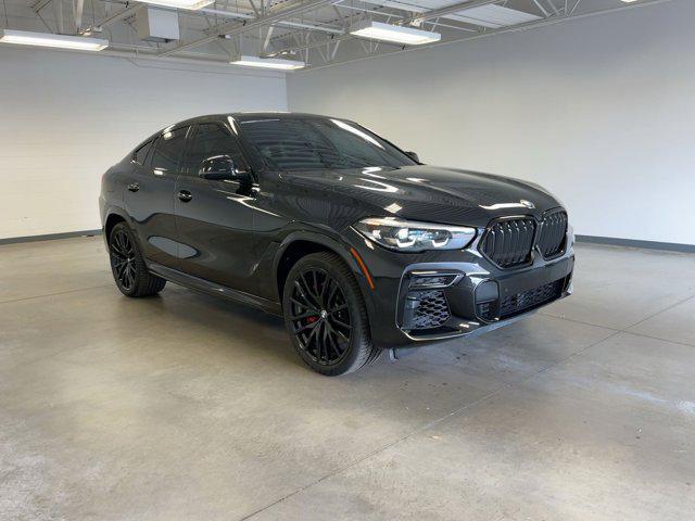 Photo of 2022 Black Sapphire Metallic BMW X6