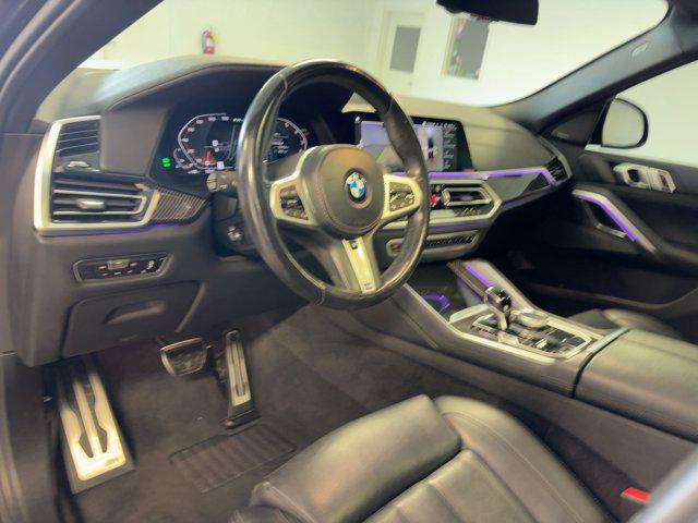 Photo of 2022 Black Sapphire Metallic BMW X6