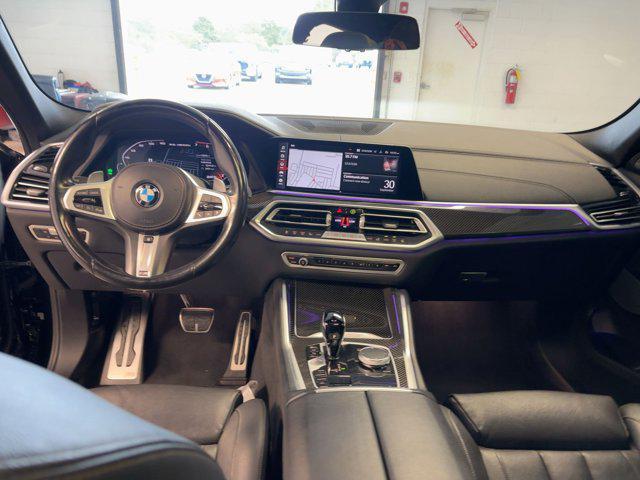 Photo of 2022 Black Sapphire Metallic BMW X6