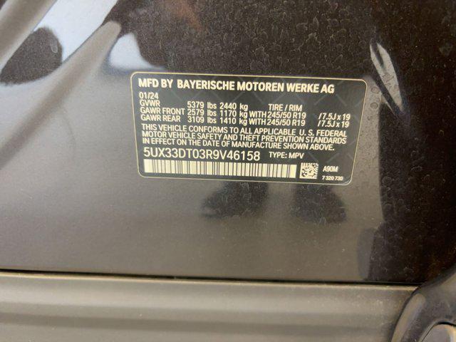 Photo of 2024 Gray BMW X4