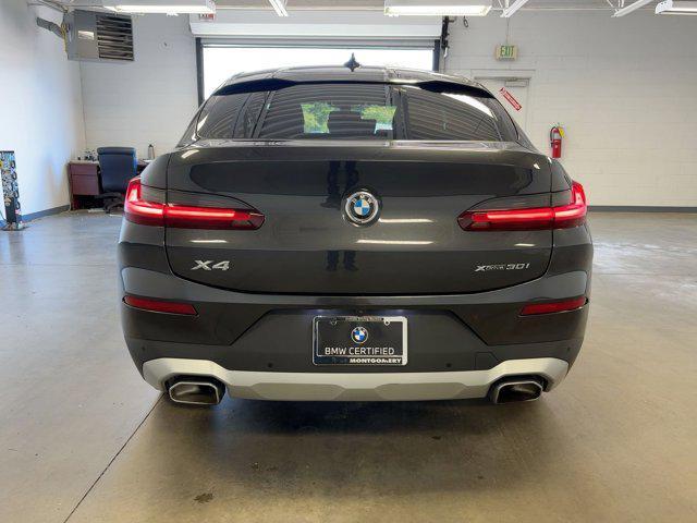 Photo of 2024 Gray BMW X4