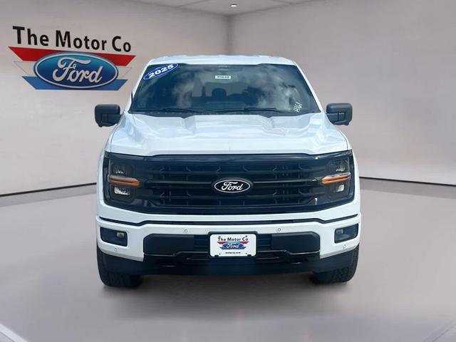 Photo of 2025 Oxford White Ford F-150