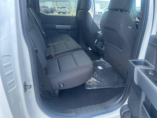 Photo of 2025 Oxford White Ford F-150