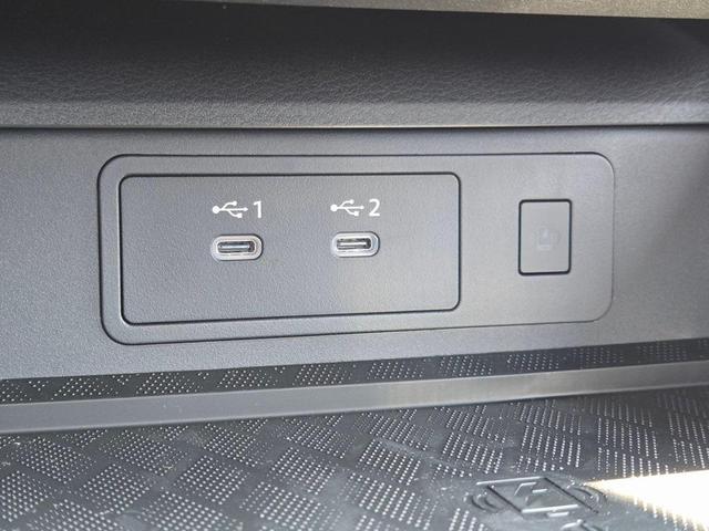 Photo of 2025 Everest White Pearl Tricoat Nissan Murano