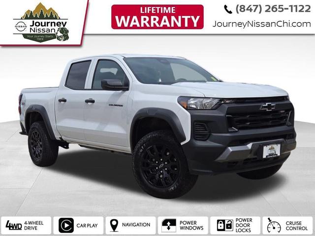 Photo of 2024 Summit White Chevrolet Colorado
