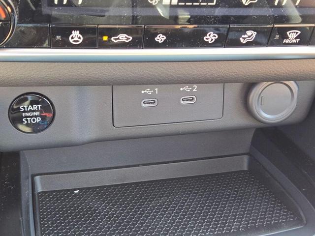 Photo of 2026 Super Black Nissan Rogue
