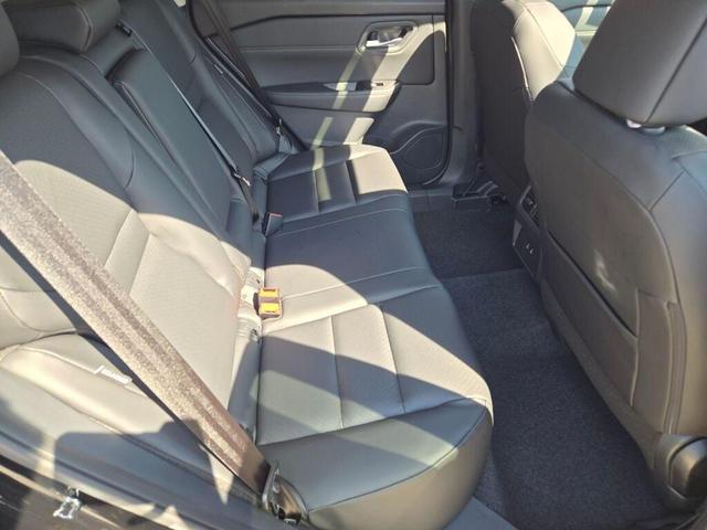 Photo of 2026 Super Black Nissan Rogue