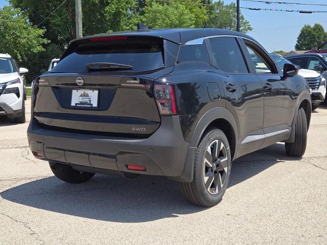 Photo of 2025 Super Black Nissan Kicks
