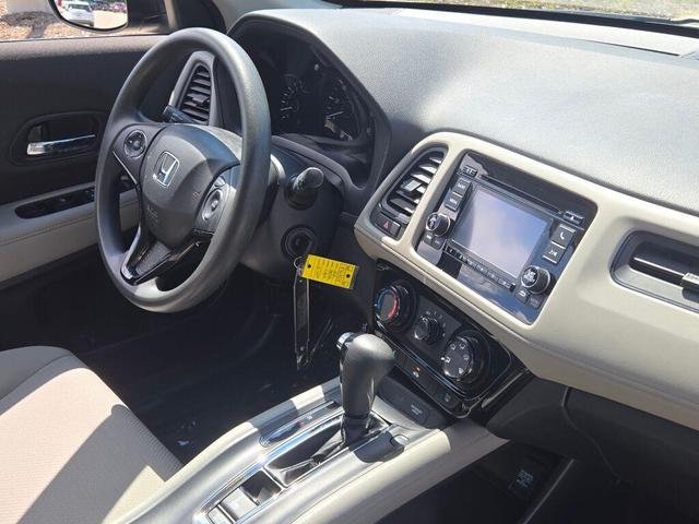 Photo of 2022 Lunar Silver Metallic Honda HR-V