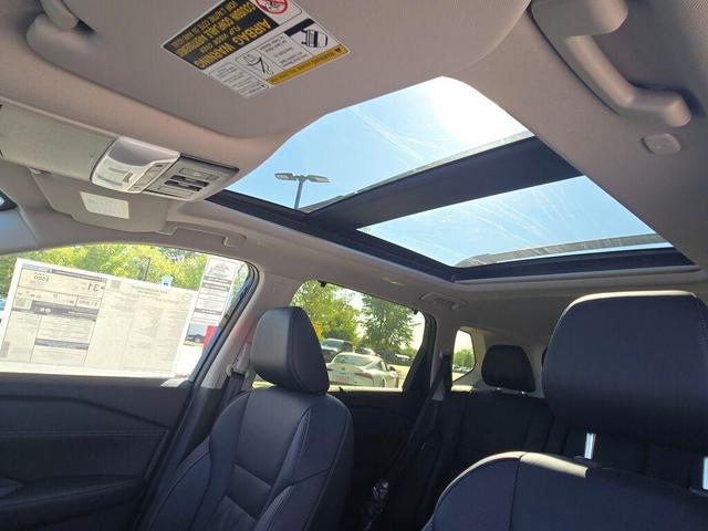 Photo of 2026 Super Black Nissan Rogue