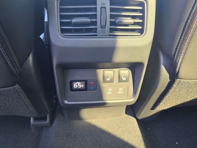Photo of 2026 Super Black Nissan Rogue