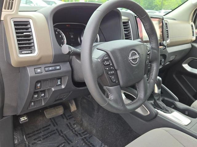Photo of 2022 Gun Metallic Nissan Frontier